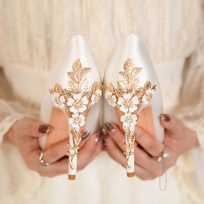 Women Shoes Ysl - Kadınlar için lüks Metal çiçekler topuk